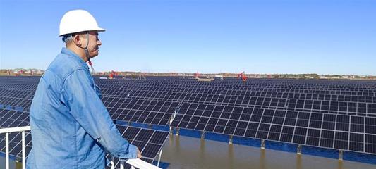 喜迎二十大奮進(jìn)新大慶丨我是自豪的“光一代” 太陽能發(fā)電技術(shù)服務(wù)